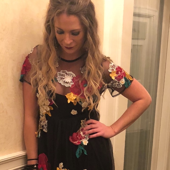 Meet your Posher, Briana - Picture 3 of 3